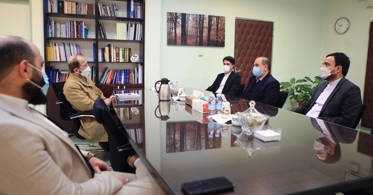 Meeting Between the chief of Tarbiat Modares University and the Head of the International Police.