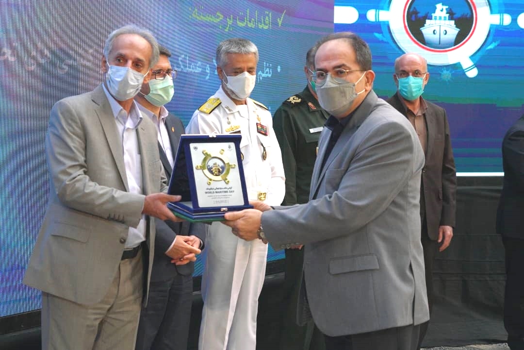  عضو هیات علمی دانشگاه به عنوان پژوهشگر نمونه دریایی برگزیده شد