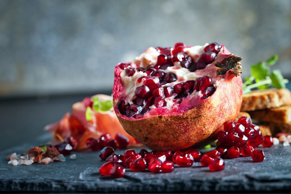 خاصیت حیرت‌انگیز انار در ترمیم عضلات